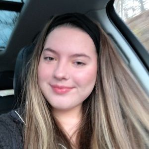 Meet your Posher, Hailey